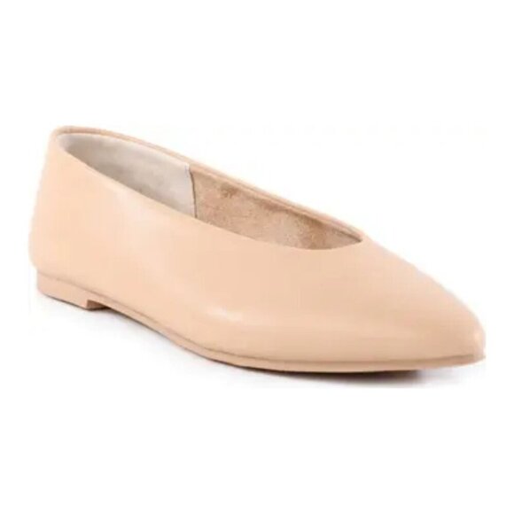 NIB Seychelles Dreamer Pointed Toe Flat Vegan Leather 6.5 Vachetta Beige - Picture 1 of 9